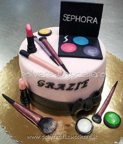 cake makeup and brushes - Cake by Paola