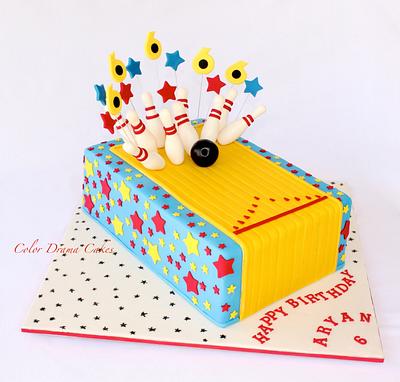 Bowling themed cake - Cake by Color Drama Cakes
