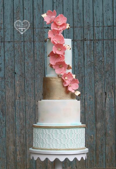 Coral watercolour cake - Cake by The Whimsical Cakery
