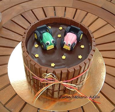 The tractor cake _ green and pink - Cake by Adéla