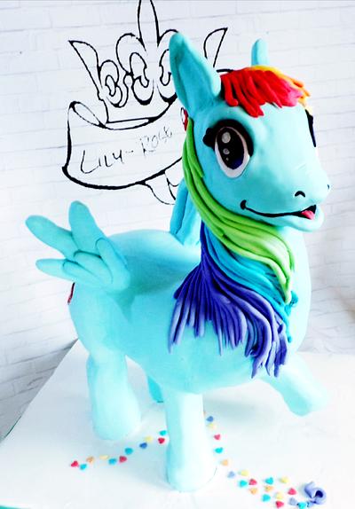 My little pony  - Cake by Lily-rose cakery