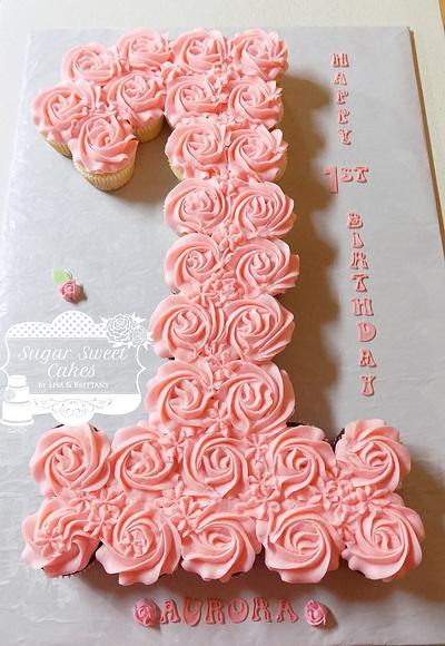 Cupcake Cake - Cake by Sugar Sweet Cakes