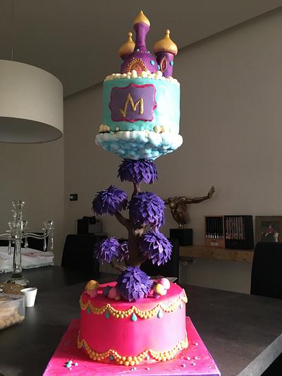 Shimmer and shine - Cake by Patricia El Murr