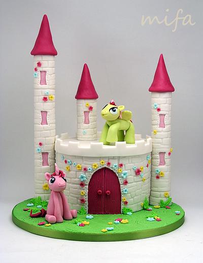 My Little Pony Castle - Cake by Michaela Fajmanova