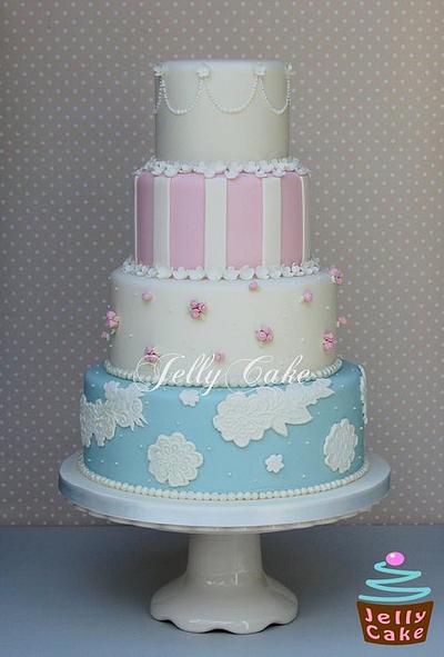 Vintage Lace Wedding Cake - Cake by JellyCake - Trudy Mitchell
