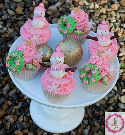 Sparkly pink Christmas cupcakes  - Cake by InsanelyCakes