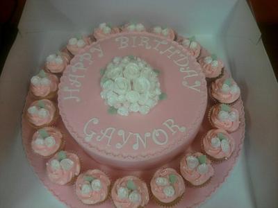 roses birthday cakes - Cake by louclaire