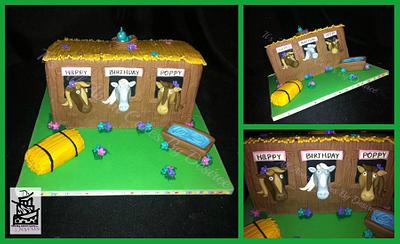 Horse Stable Cake - Cake by Desiree