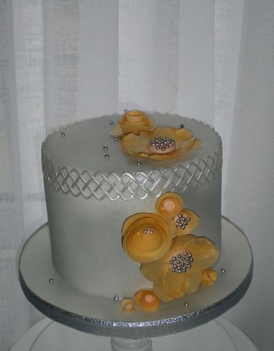 Birthday cake - Cake by Rositsa Lipovanska