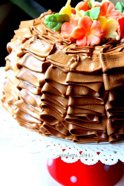 chocolate and cinnamon ruffle cake - Cake by Ginestra