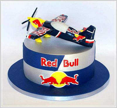 Red Bull plane - Cake by Agnieszka 