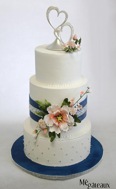 navy and coral wedding - Cake by Mé Gâteaux