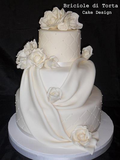 wedding white - Cake by BRICIOLE DI TORTA di MARIA SILVIA CHECCACCI