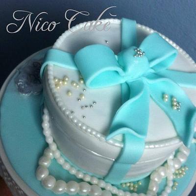Tiffany Case Cake - Cake by Nicoletta Martina