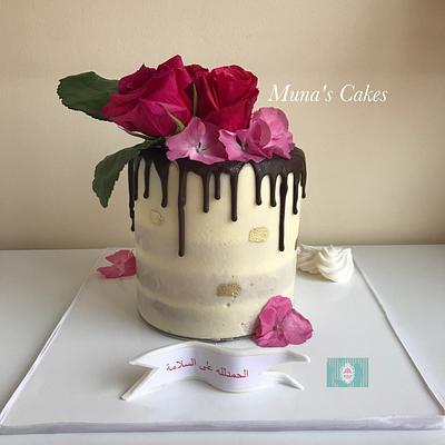 Chocolate drip naked cake  - Cake by Muna's Cakes 