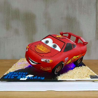 Cars mcqueen defying cake - Cake by jimmyosaka