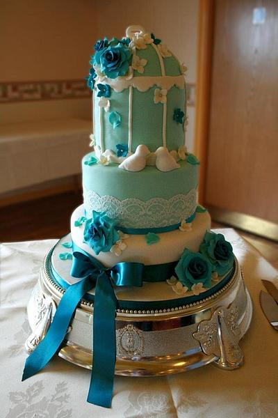 Teal & white birdcage wedding cake - Cake by Wendy 