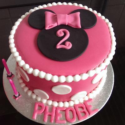 Minnie Mouse  - Cake by Tracycakescreations
