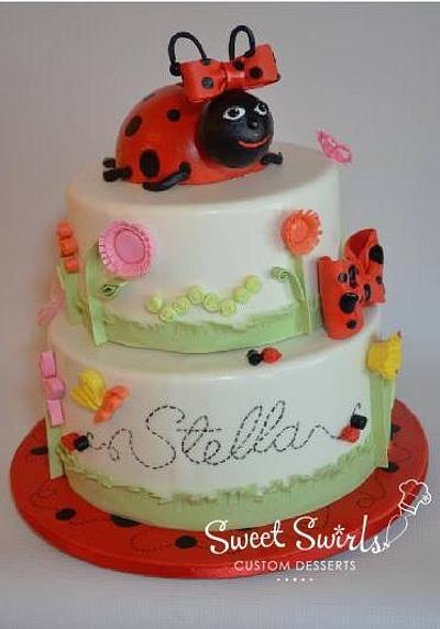 Ladybug Cake - Cake by Sweet Swirls by Viv