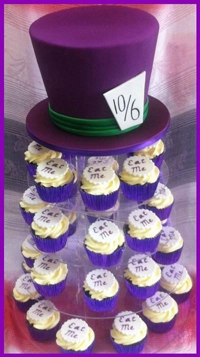 Madhatter cake and Cupcakes - Cake by Rachel