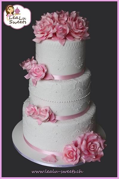 Vintage Lace Wedding Cake  - Cake by Lealu-Sweets