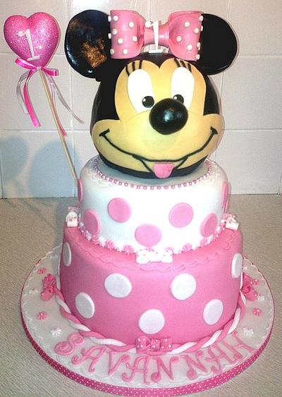 Minnie Mouse cake - Cake by Emmazing Bakes