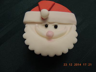 Christmas Cupcakes - Cake by Brenda49
