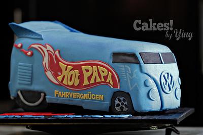 Hot Wheels VW Drag Bus - Cake by Cakes! by Ying