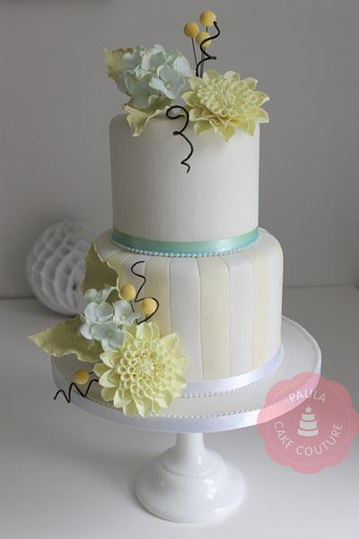 Soft Yellows - Cake by Paulacakecouture