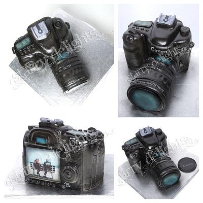 Canon Camera cake  - Cake by Starry Delights