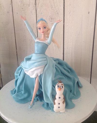 Elsa Cake - Cake by Sugar Boutique