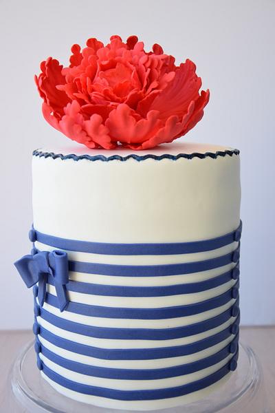 Navy cake - Cake by Vanessa Figueroa