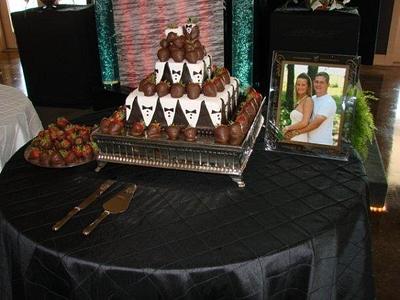 Wedding cakes  - Cake by NannyAndMe