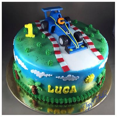 F1 car  - Cake by Felis Toporascu