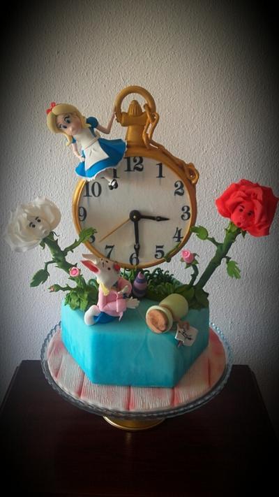 Alice in Wonderland  - Cake by Emiliana Lira