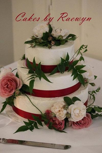 Rough Finish Buttercream Wedding - Cake by Raewyn Read Cake Design