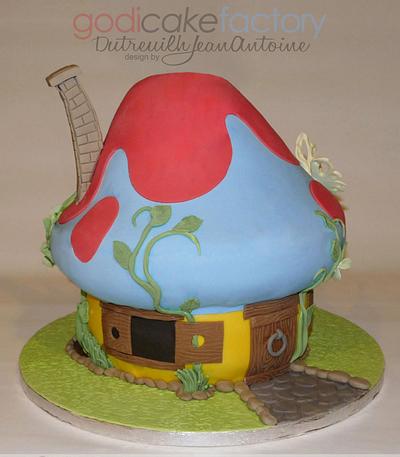 Smurfs' house - Cake by Dutreuilh Jean-Antoine