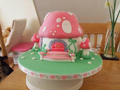 Fairy house cake - Cake by Leanne 