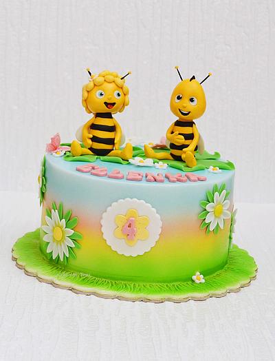 Bee Maya and Willie - Cake by Cakes by Toni