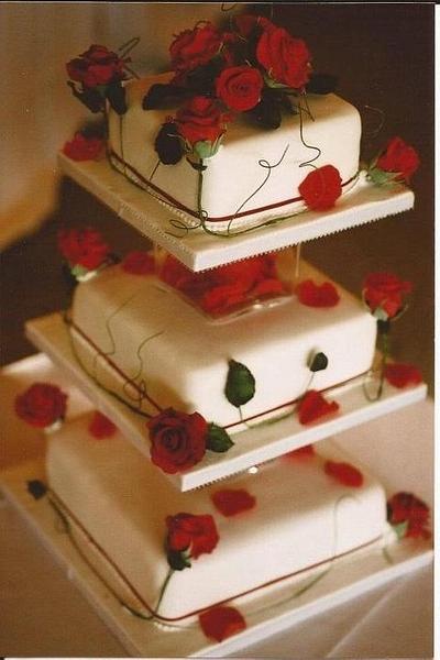 Red roses wedding cake - Cake by Iced Images Cakes (Karen Ker)