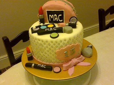 mac cake - Cake by helenlouise