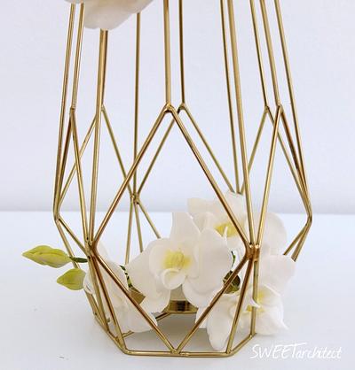 Orchid moth - Cake by SWEET architect