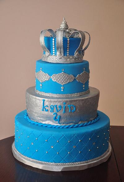 Royal Birthday - Decorated Cake by Daantje - CakesDecor