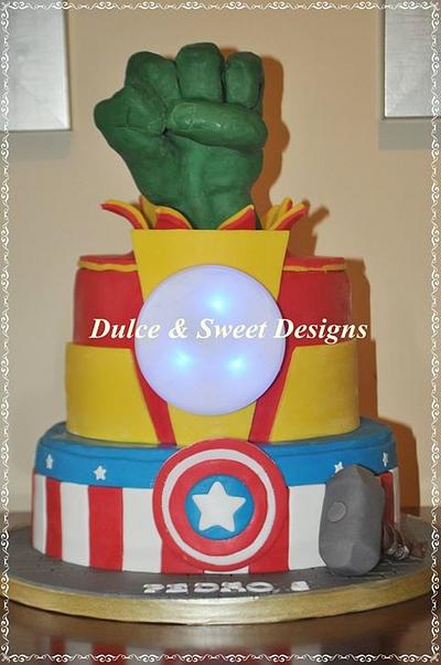 Avengers Cake  - Cake by Dulce & Sweet designs