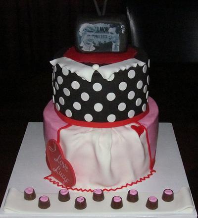 I Love Lucy Theme Cake - Cake by Jaybugs_Sweet_Shop