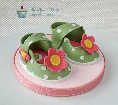 Baby Shoes Cake Topper - Cake by Amanda’s Little Cake Boutique