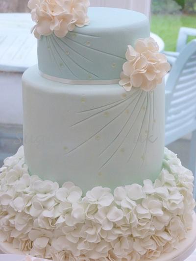 Ombre petal ruffle wedding cake - Cake by Sugar-pie