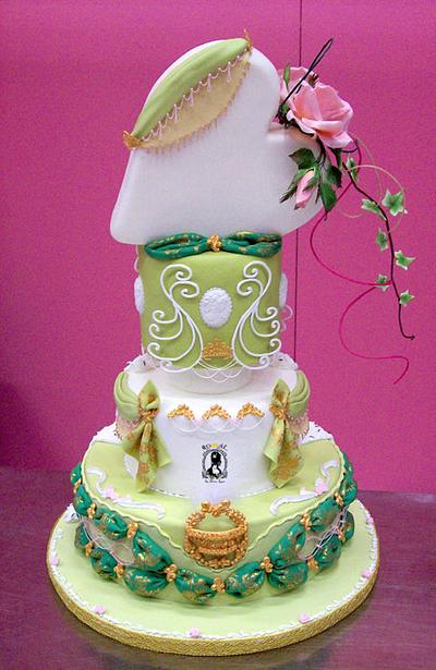 Queen of love - Cake by ARISTOCRATICAKES - cake design by Dora Luca