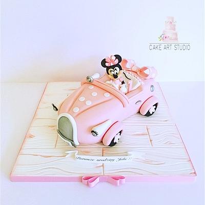 Minnie Mouse pink car  - Cake by Cake Art Studio 