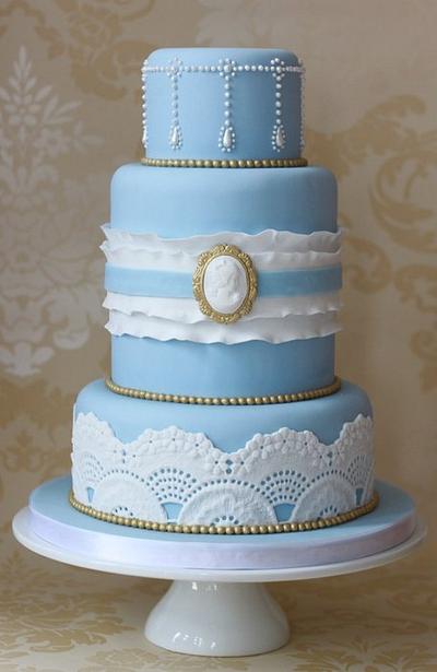 Vintage Blue - Cake by Clabby